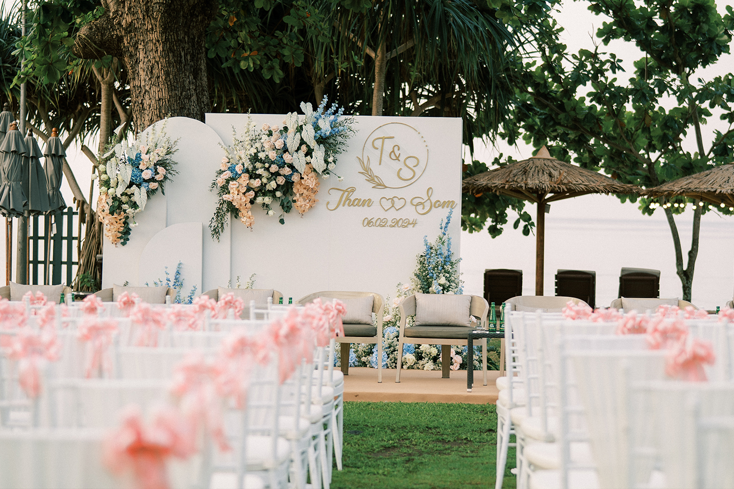 One Weddings Planner